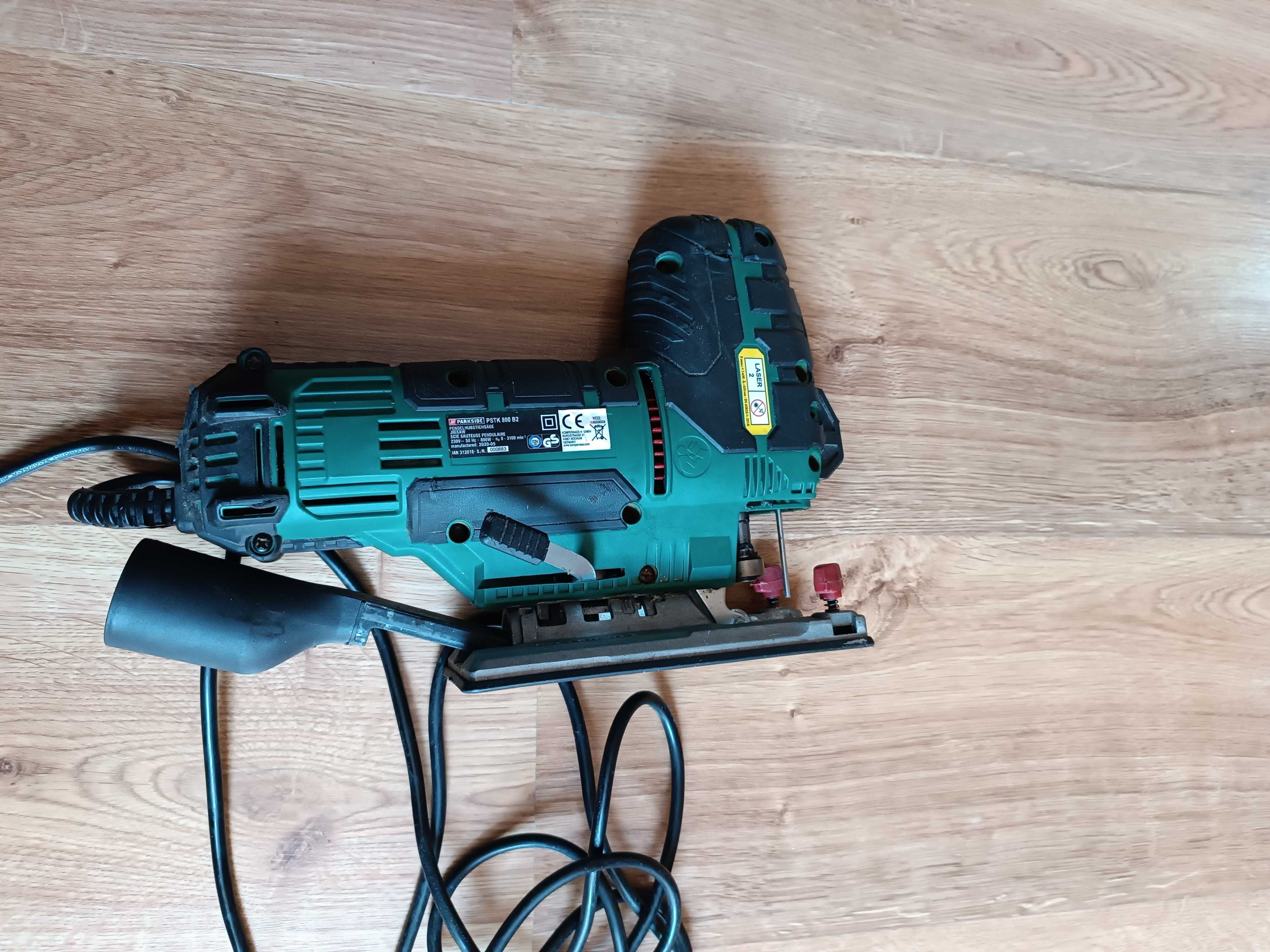 Wyrzynarka  Parkside  PSTK   800  B2