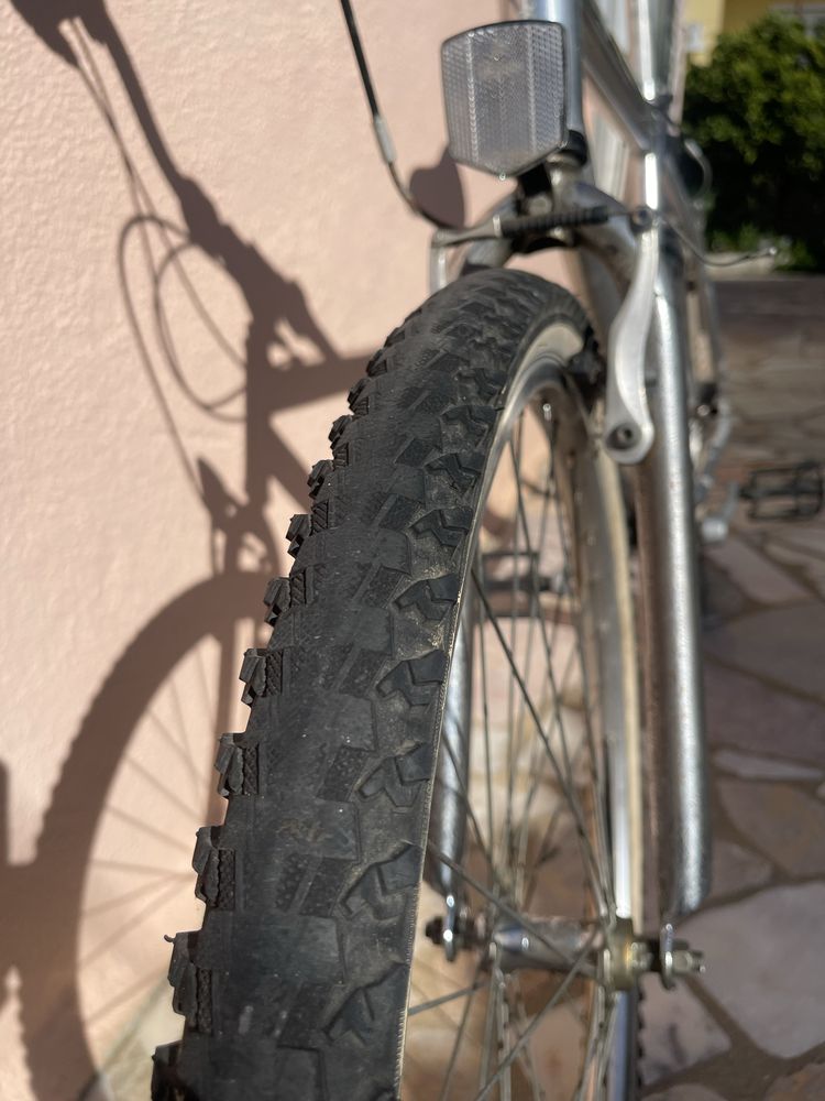 Bicicleta usada para venda