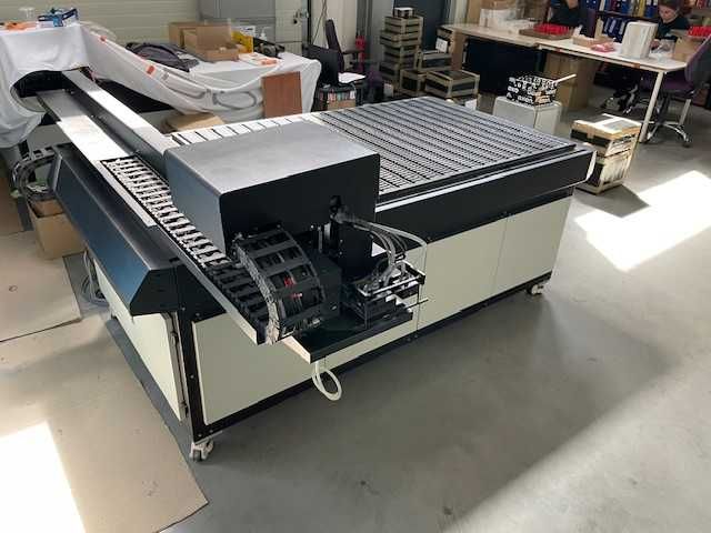 Drukarka ploter UV Gunsjet F1016