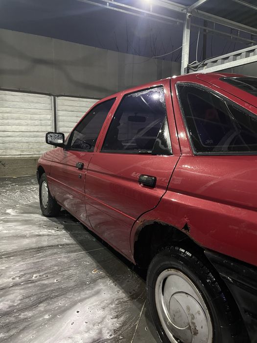 Ford Escord 1992 1.4 моно/инжектор
