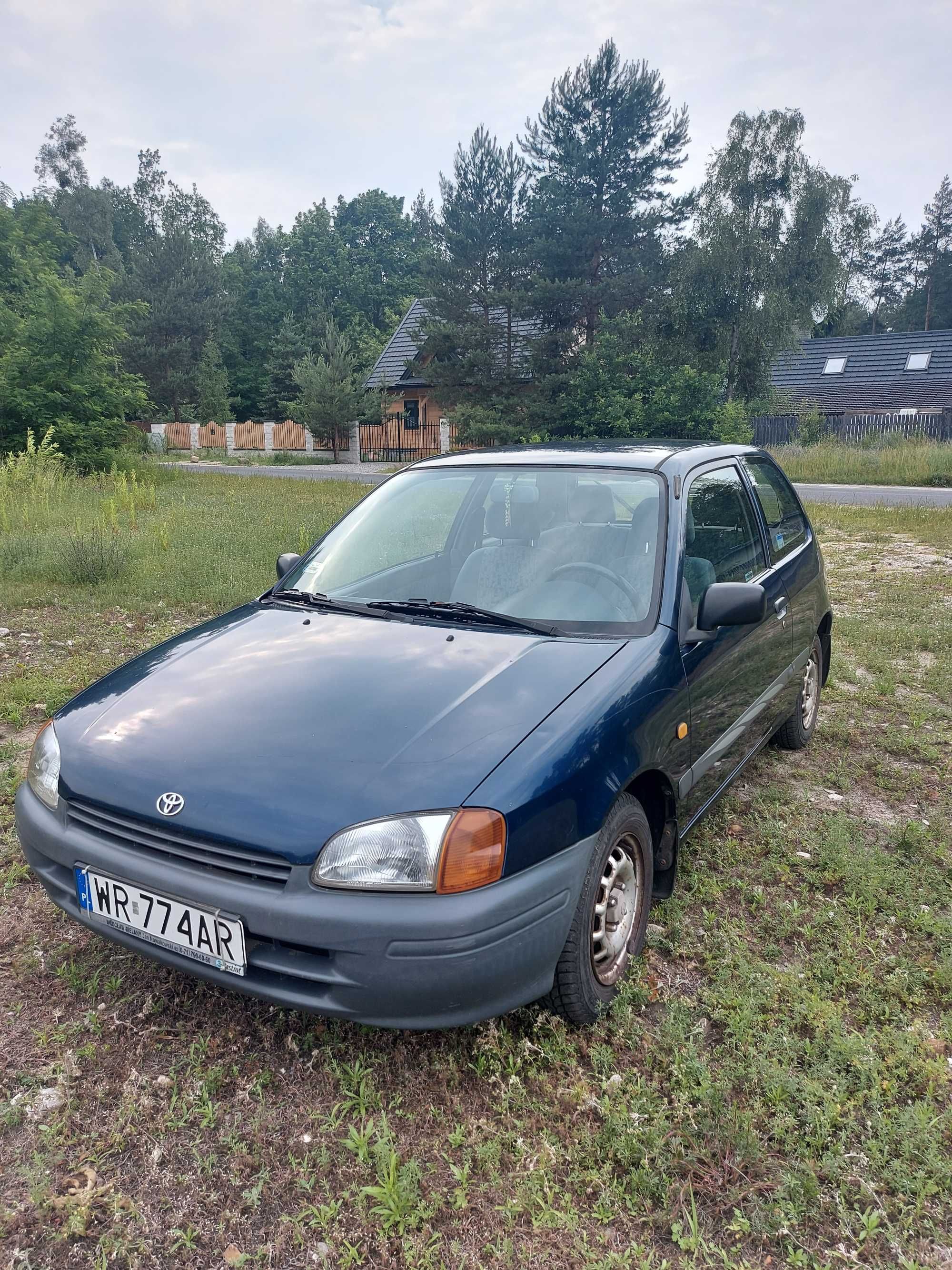 Toyota Starlet 1997 rok 1,3 benzyna