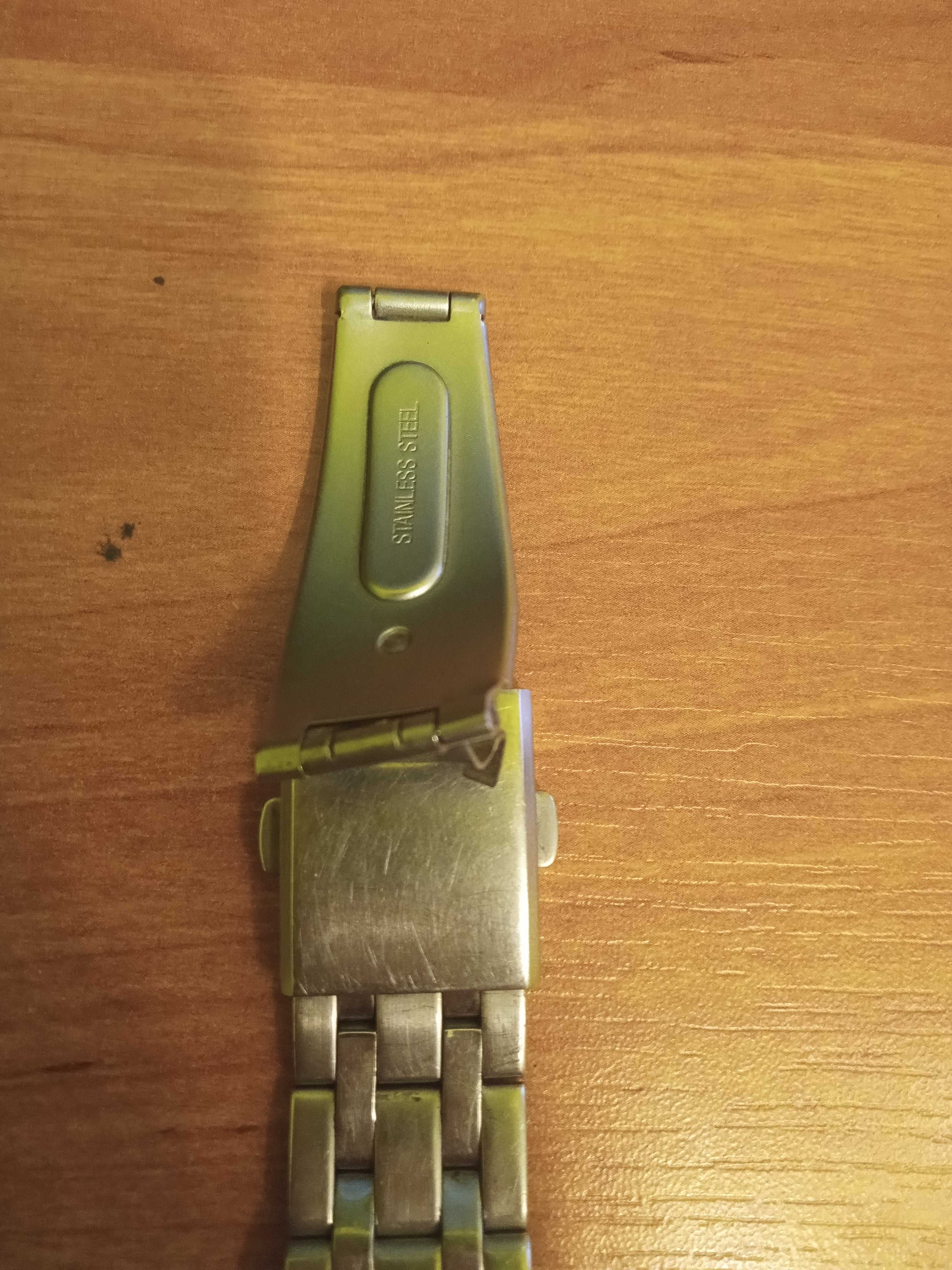 Casio  MTP-1258 .