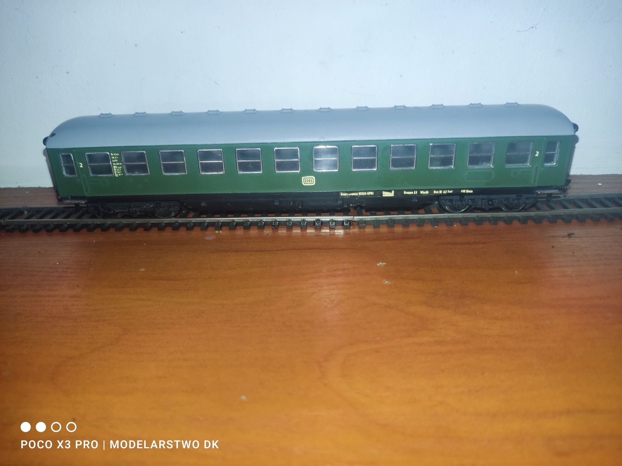 Fleischmann jak Piko wagon osobowy opakowanie H0 1:87 kolejka makieta