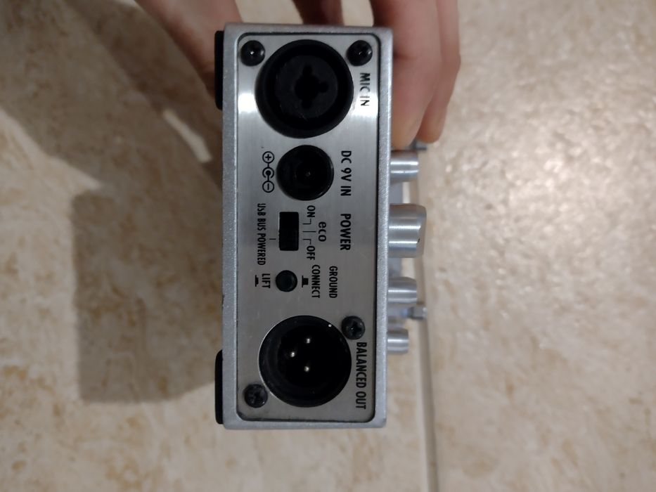 Pedal pré amp Zoom A3