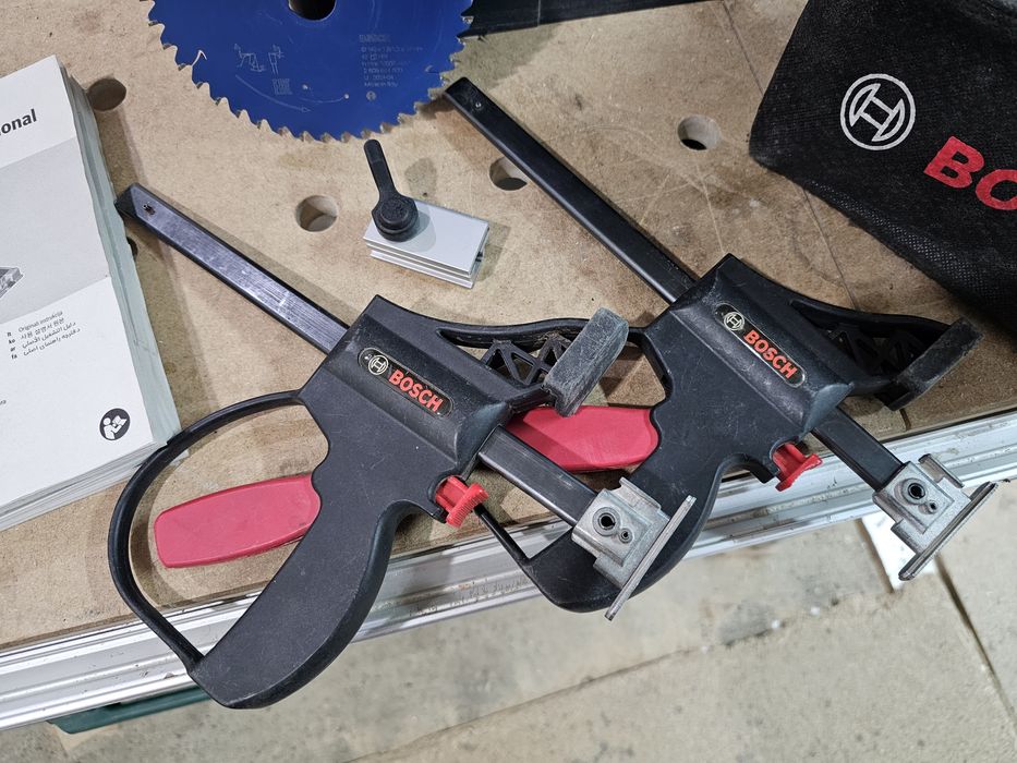 Погружна пила  Bosch GKT 18V-52 GC Professional