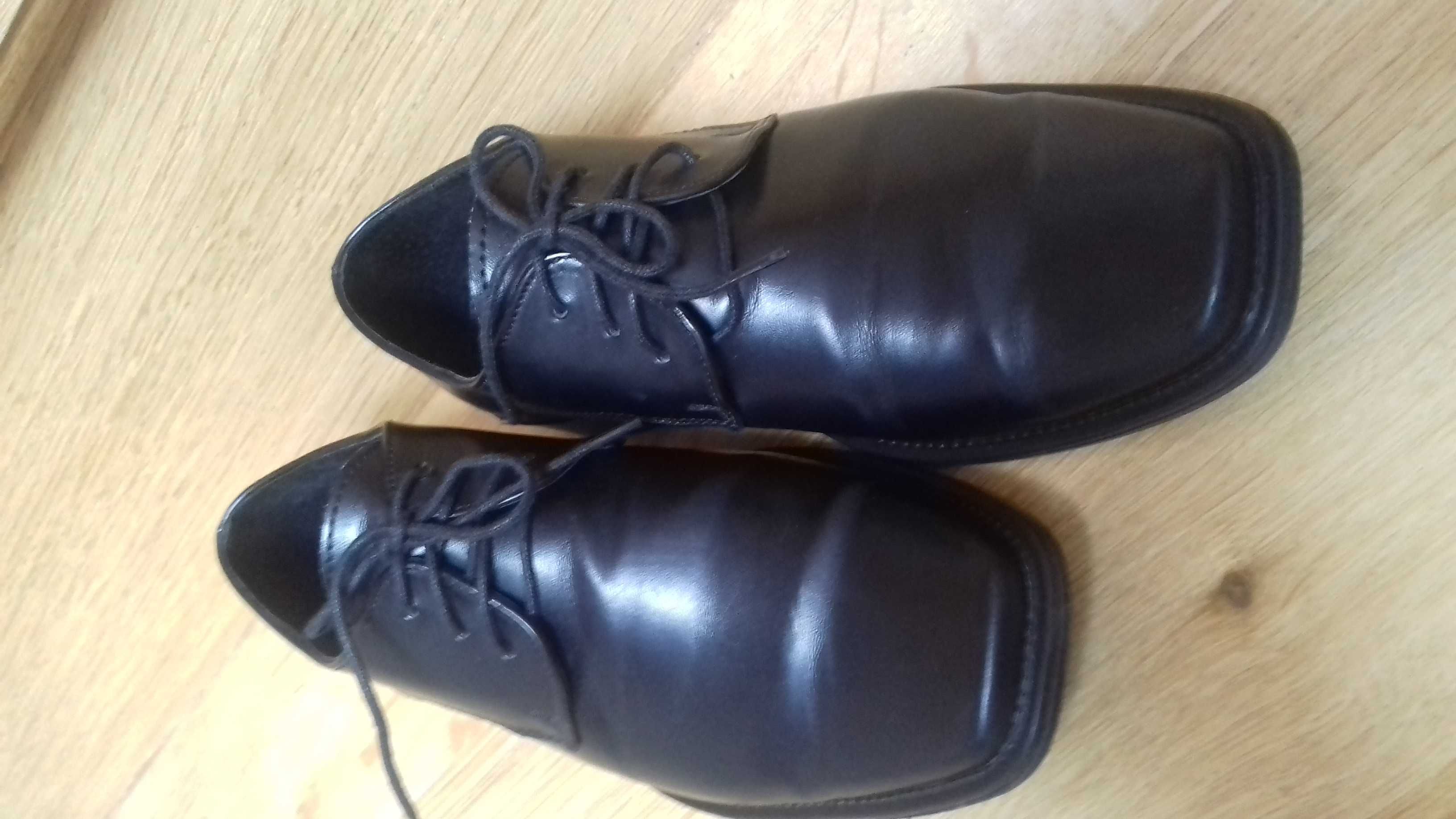 buty czarne dla chłopca skóra Emel komunia