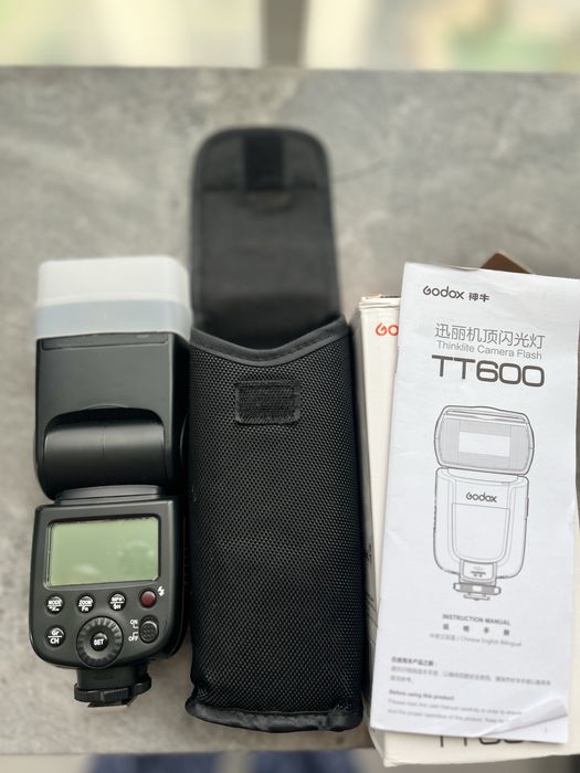 Вспишка Godox TT600