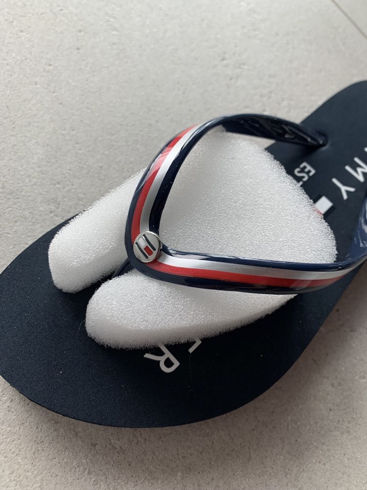 Japonki Tommy Hilfiger 38
