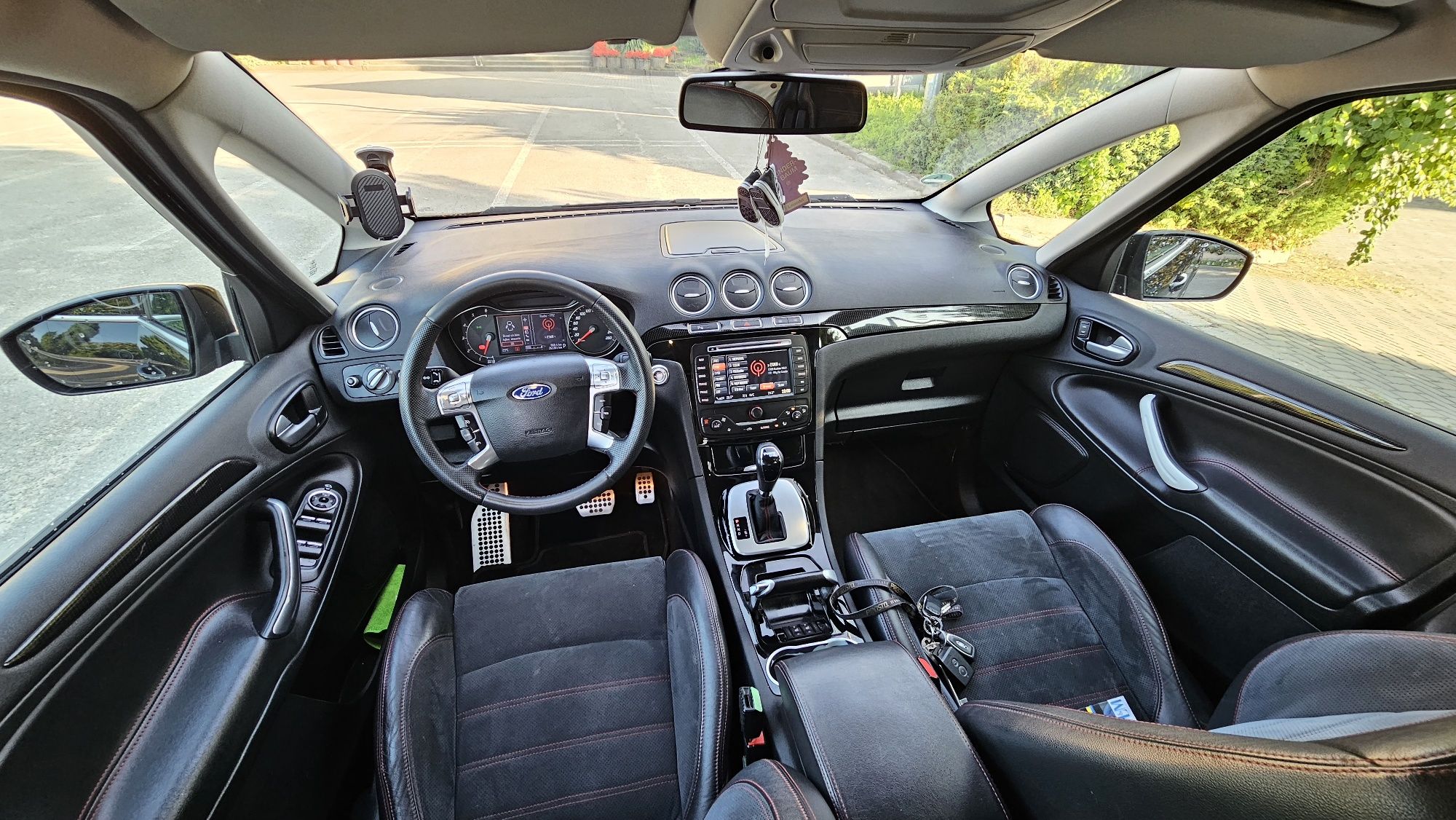 Ford S-Max 2.0 TDCi 163 PS 2011r. ST-line