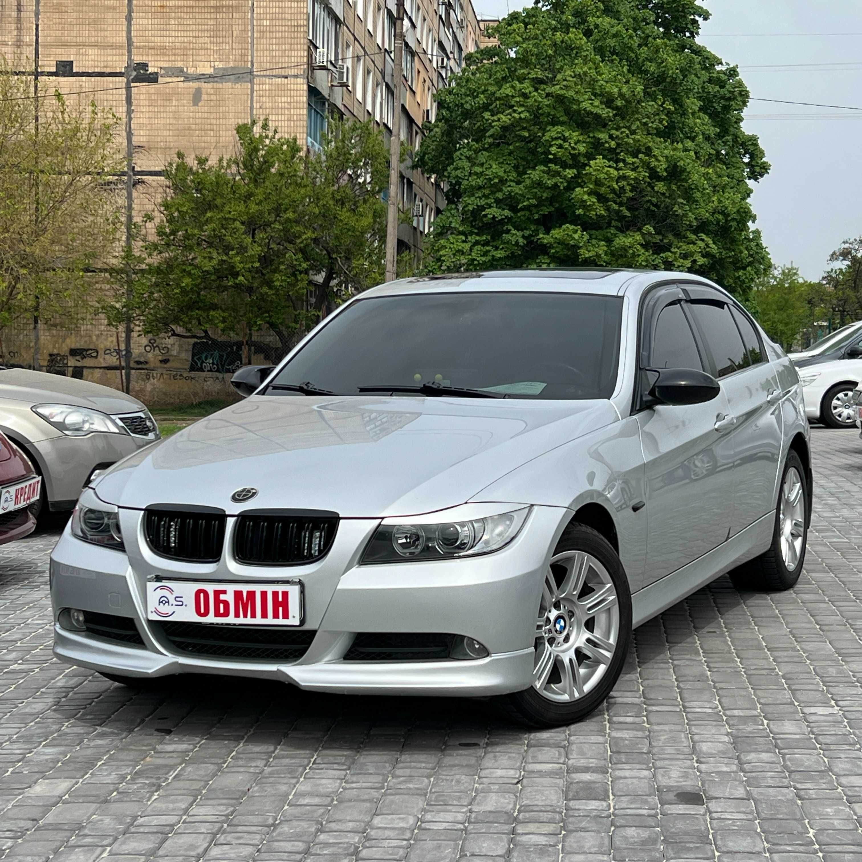 Продам BMW 320і 2005 рік можлива розстрочка, кредит,обмін!