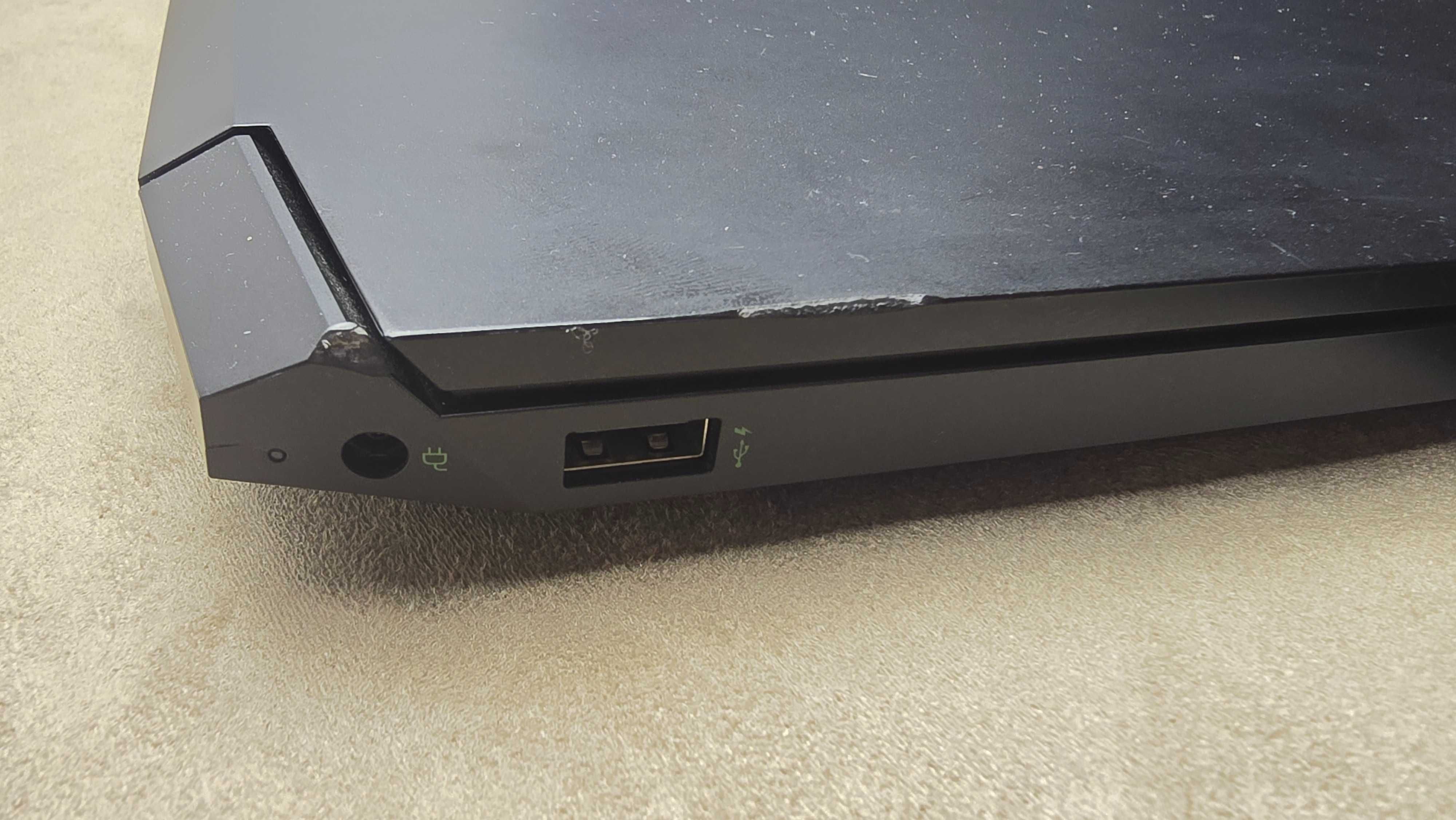 Laptop HP 15-EC0047NW 15.6" IPS R5-3550H 8GB  512gb ssd GeForce1650