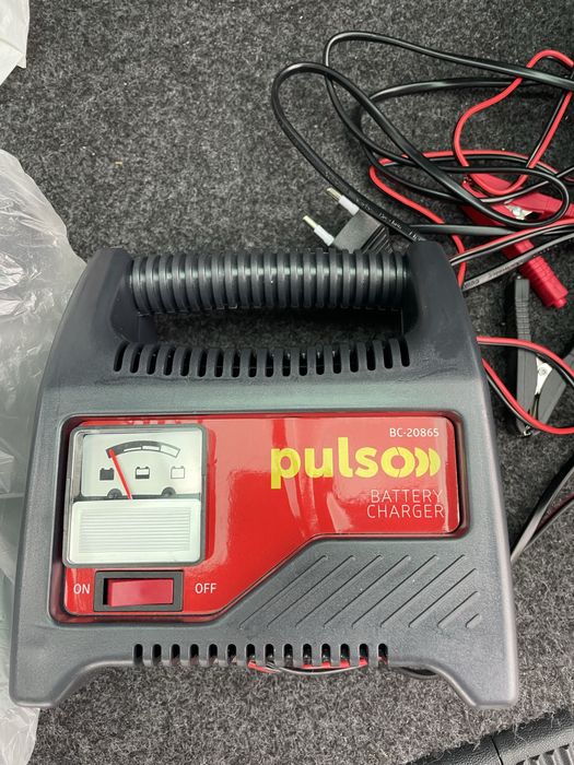 Зарядне устройство