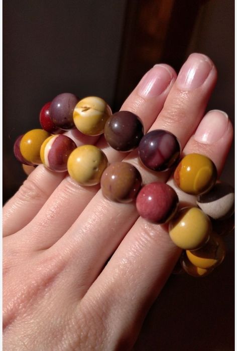 Браслет 12 мм, яшма мукаїт, натуральні мінерали, каміння, подарунок