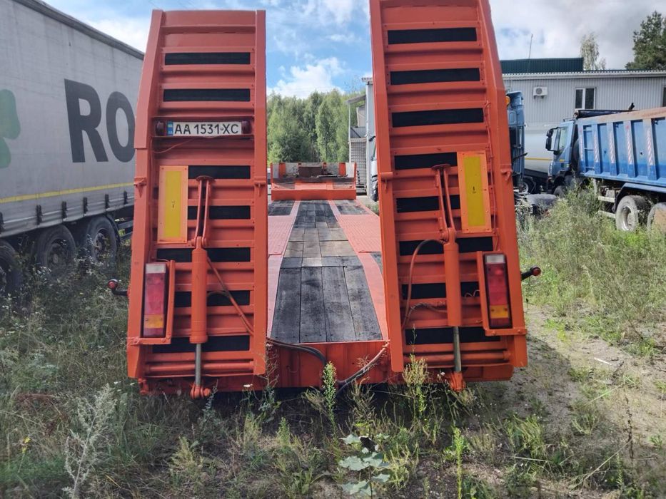 Низкоплатформа трал Bodex