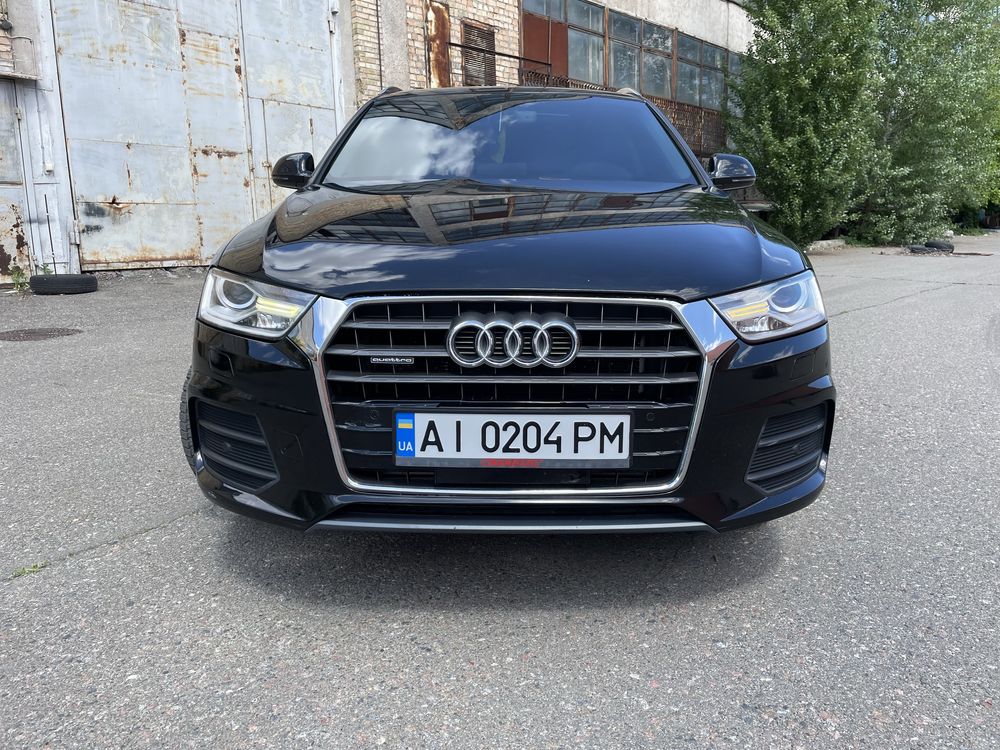 Audi Q3 Premium Plus 2016 Black 2.0l tfsi