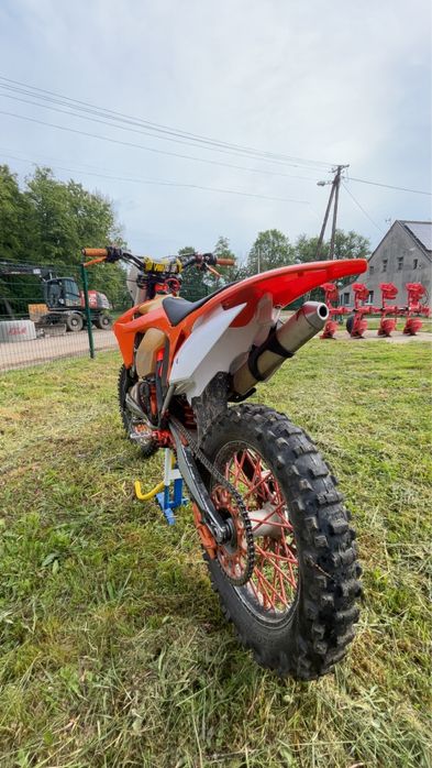 KTM EXC 300 2T.