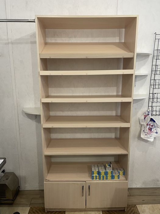 Стелаж деревяний