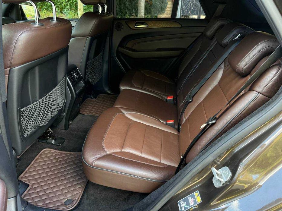 Mercedes-Benz M-Class 2012