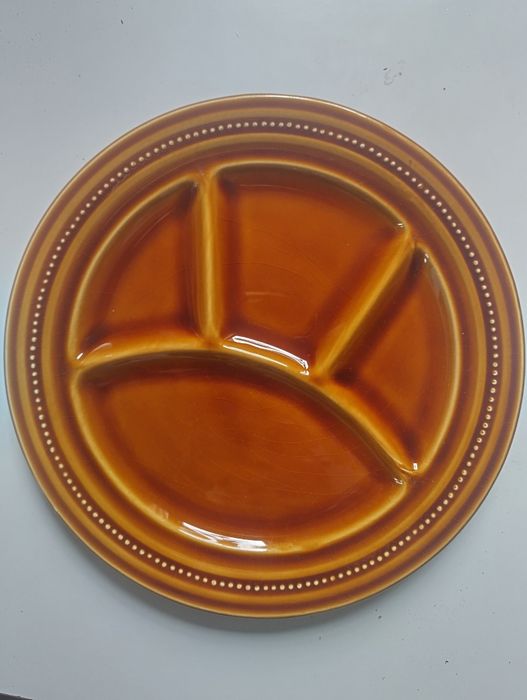 Talerz z podziałkami