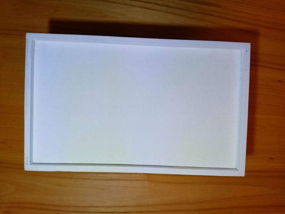 Skrzynka drewniana biała