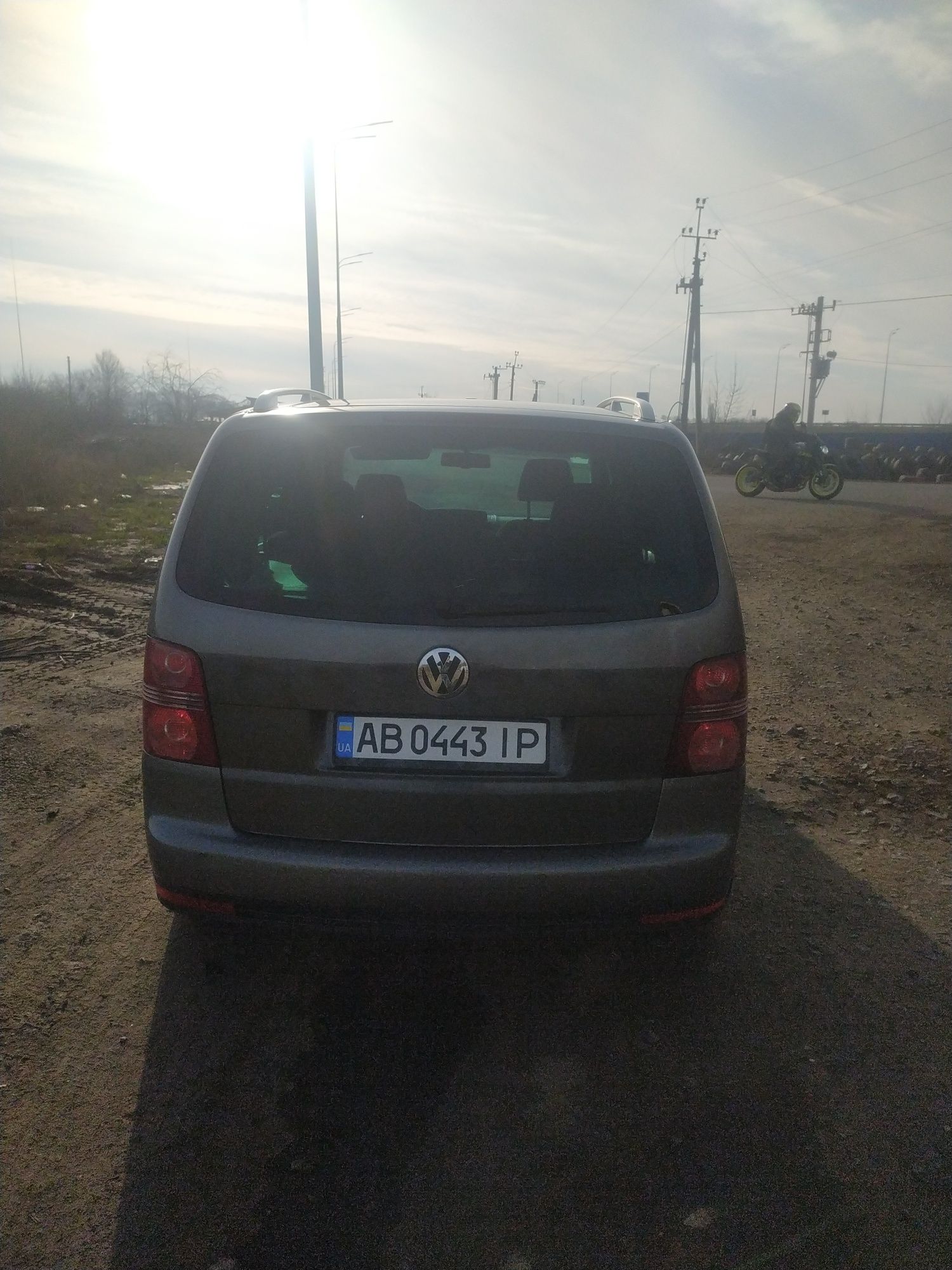 Volkswagen touran