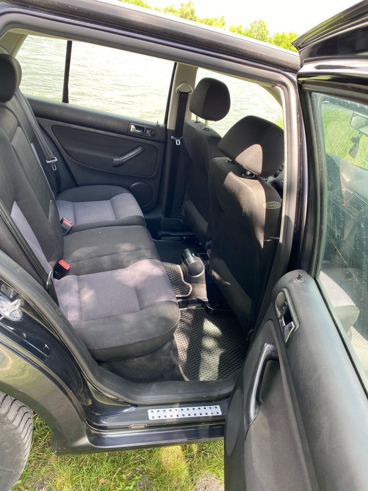 Продается Golf 4 1.6FSI