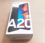 Telemóvel SAMSUNG Galaxy A20e