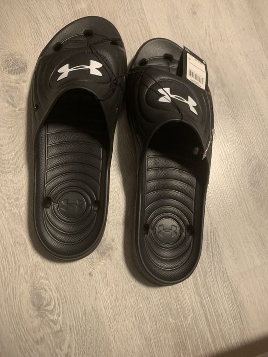 Тапкі шльoпанці under armour