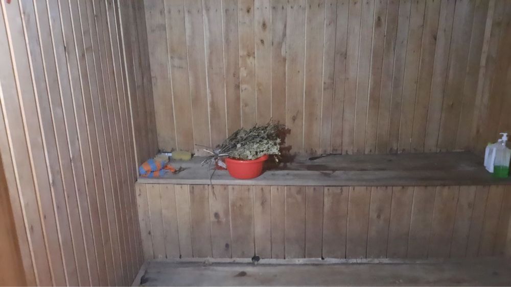 Частный дом и два отдельных участка по 25 соток