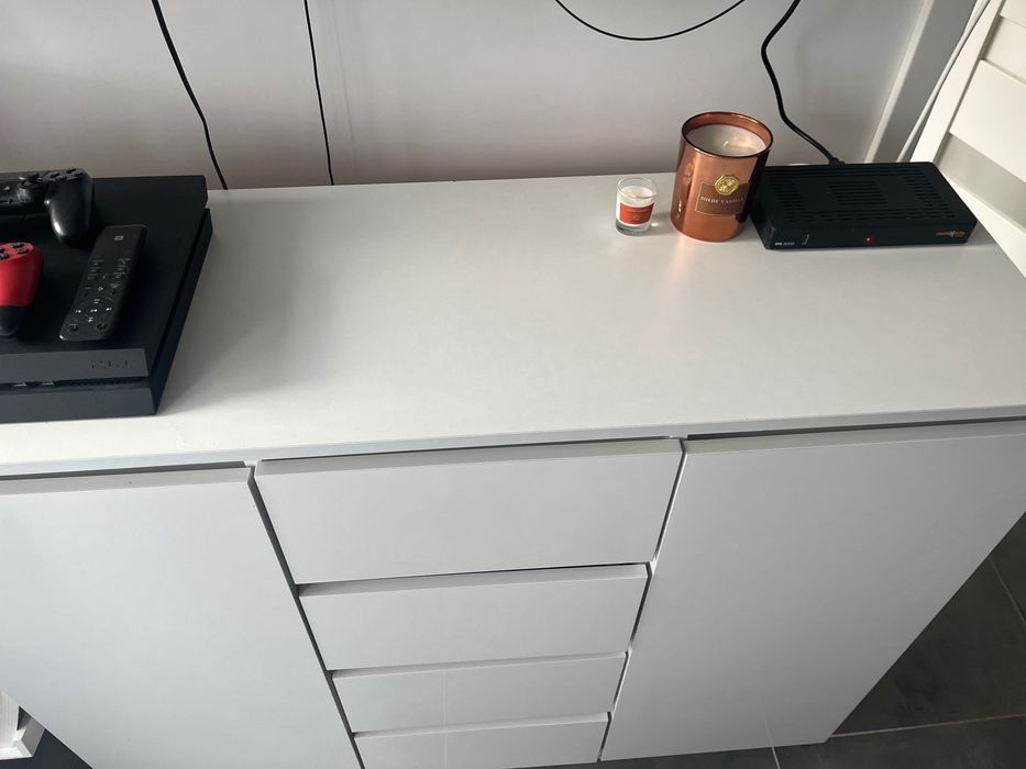 Komoda wysoki połysk biała