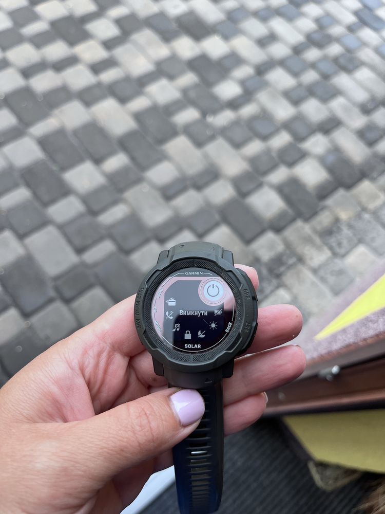 Годинник Garmin Instinct 2 Solar