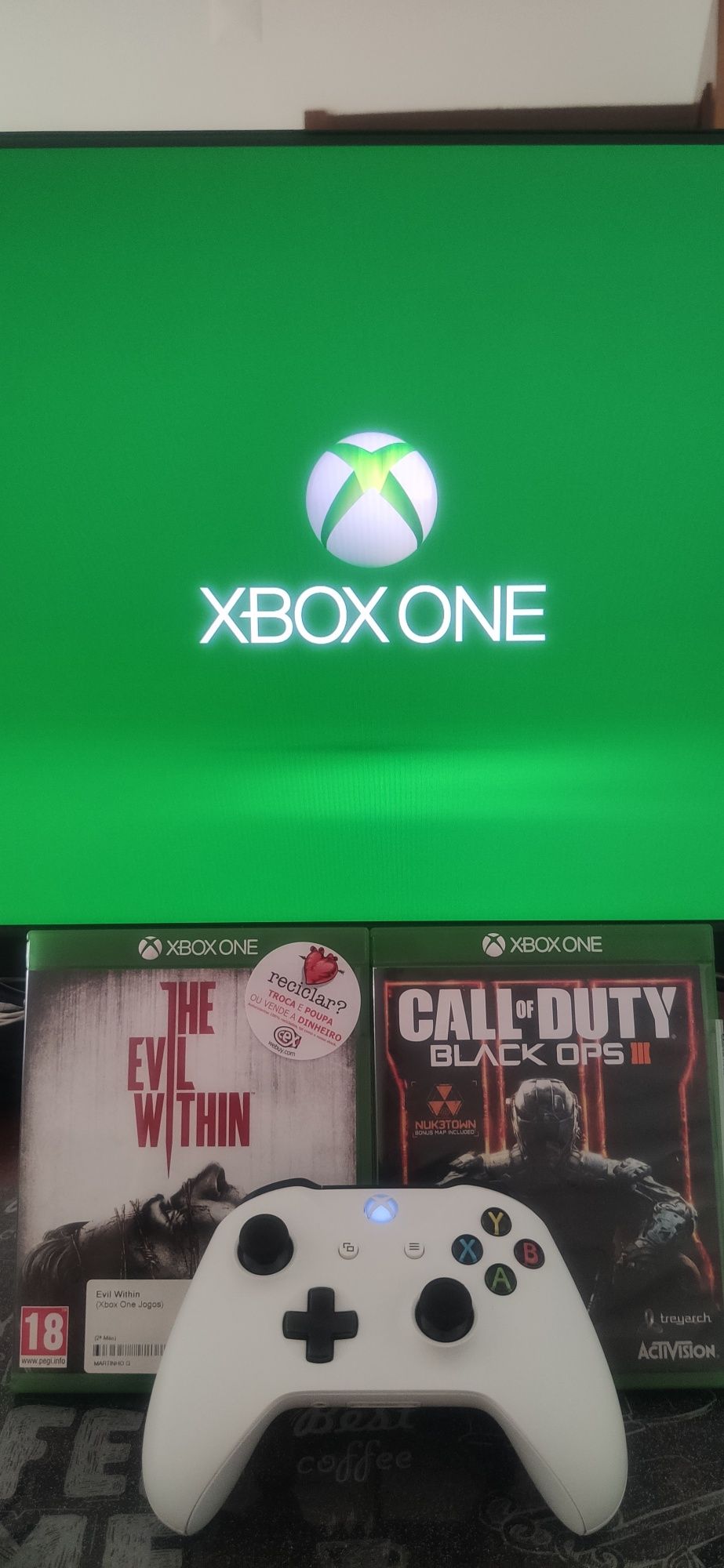 Xbox One S - 500GB