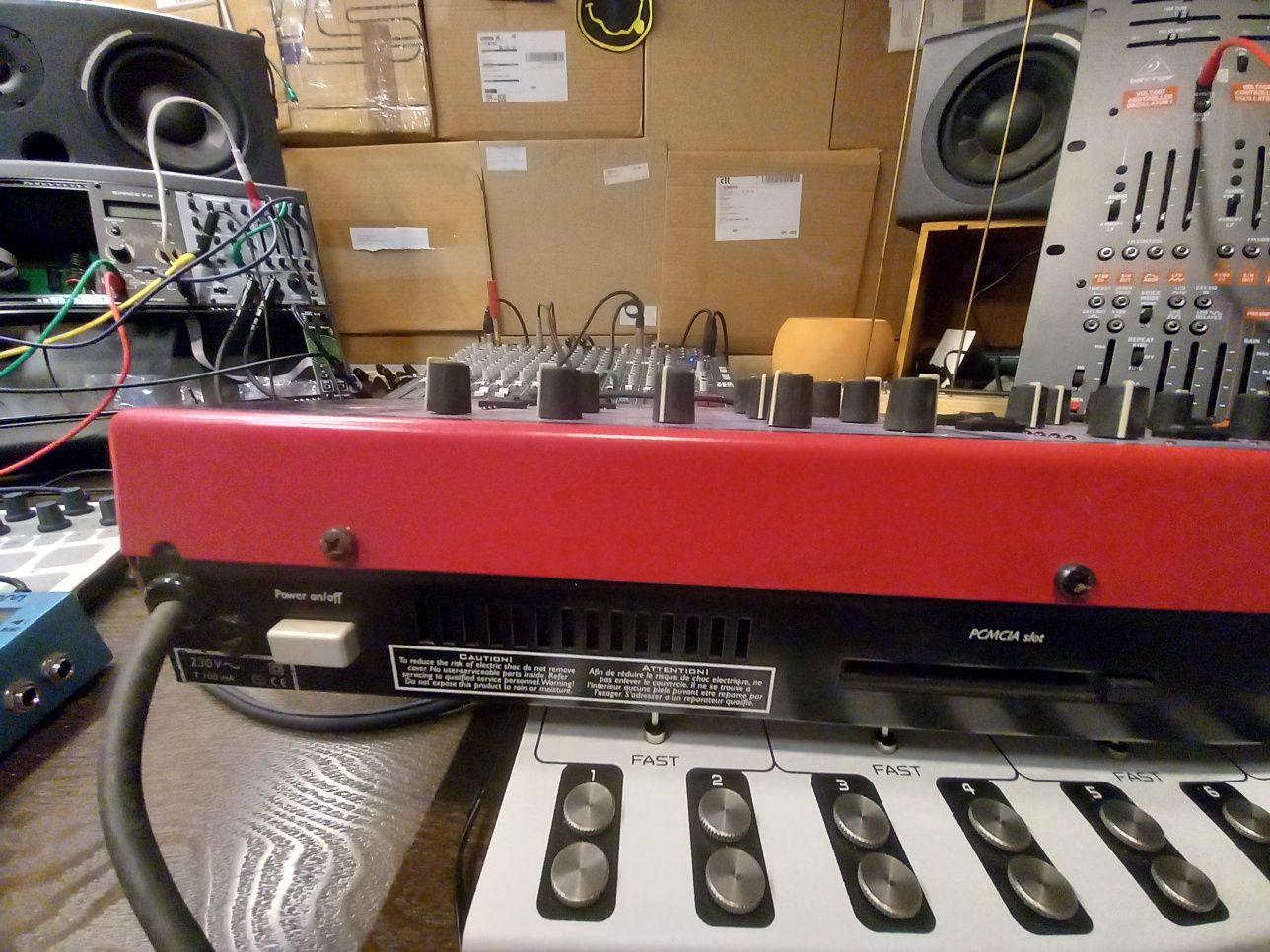 Sintetizador Nord Rack 1