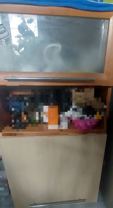 Продам кухню газовую плиту