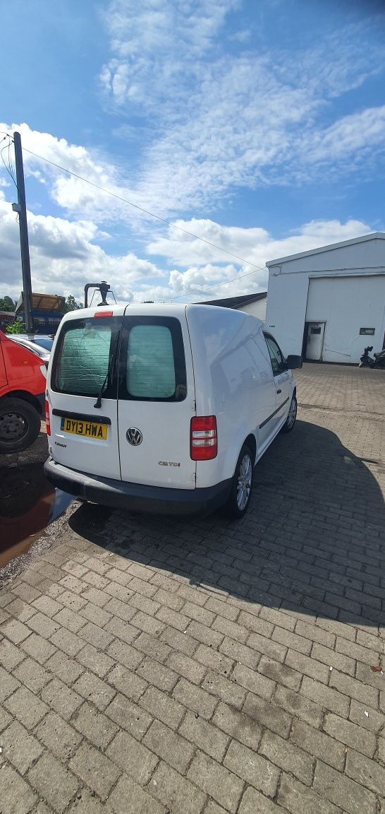 Vw Caddy 1.6 tdi 2013r anglik