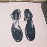 Nowe buty czarne półczółenka rozm.37