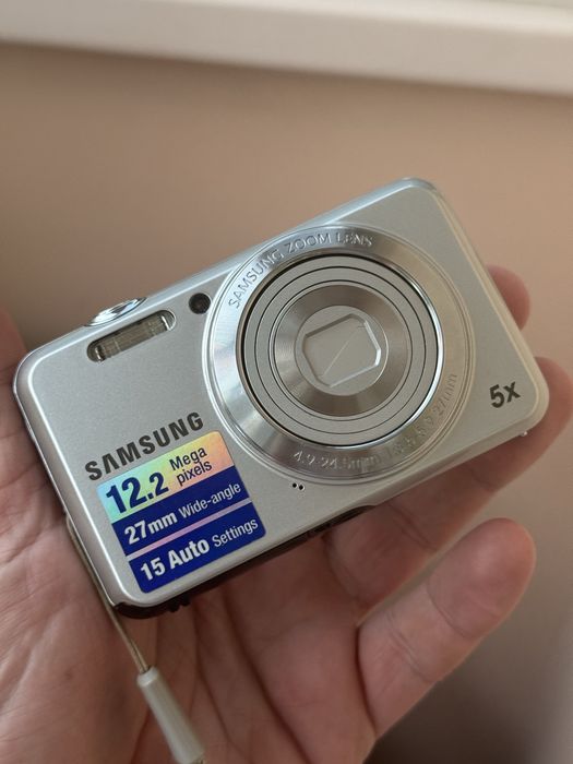 Цифровой фотоаппарат Samsung ES81