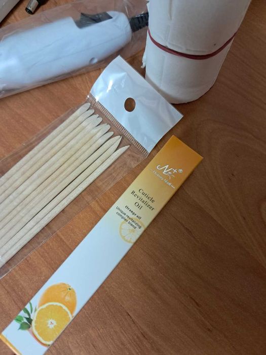 Mega Zestaw Do Paznokci Manicure Hybrydy Lampa UV Frezarka 7x Lakier