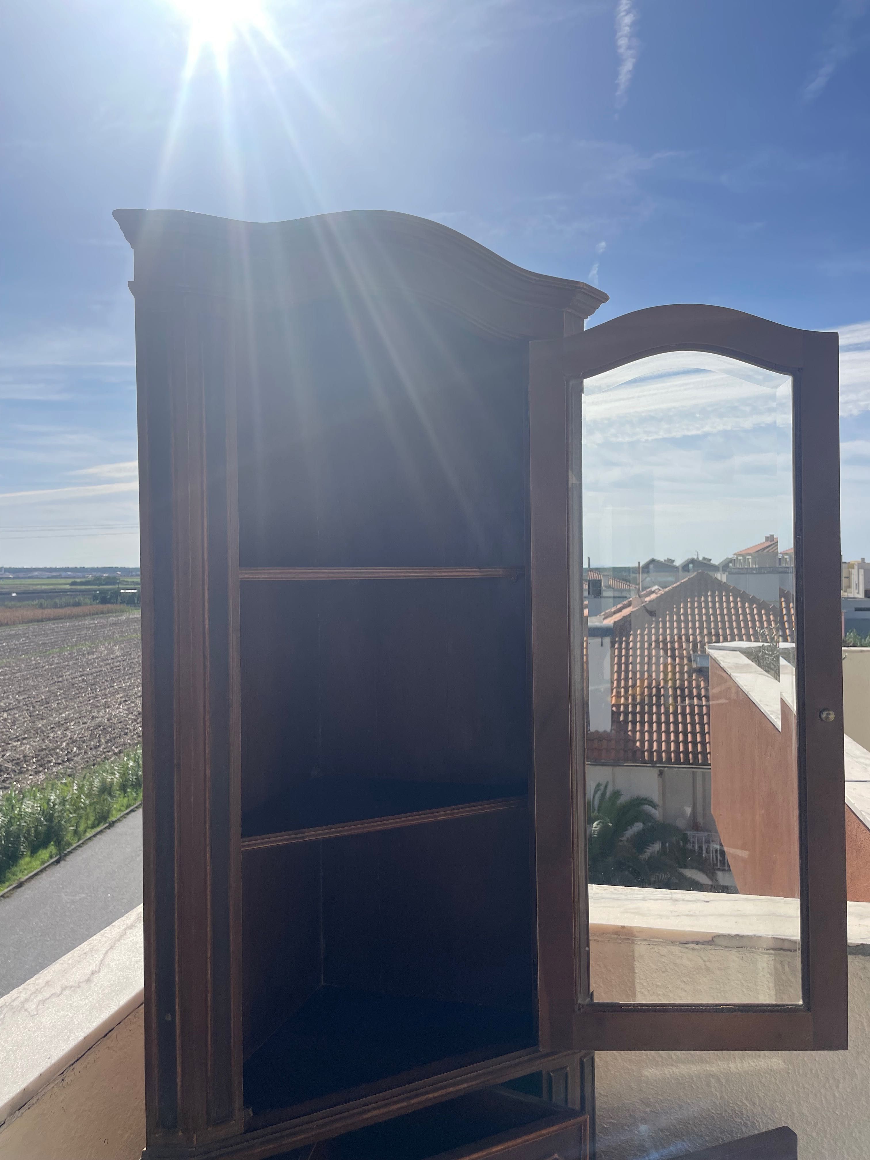 Móvel de canto madeira