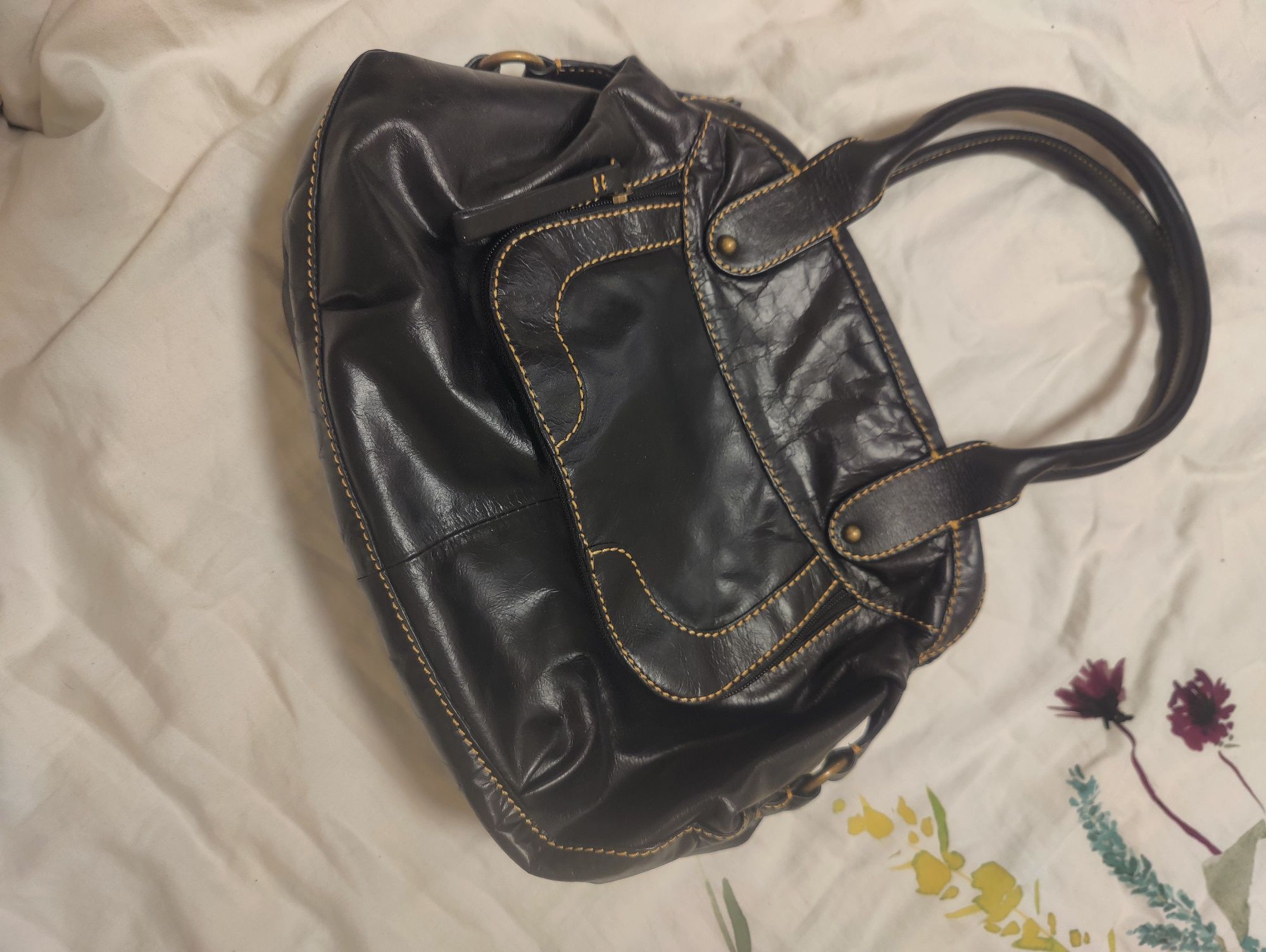 Кожаная сумка Tula leather bag