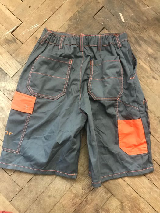 Spodnie Nowe -  BHP roz. L - krótkie ubrania robocze odzież ochronna