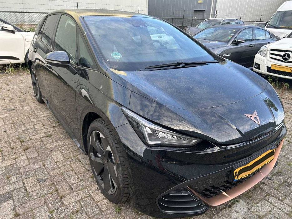 Бампер Cupra Born Запчастини Купра Борн Розборка Четверть Born