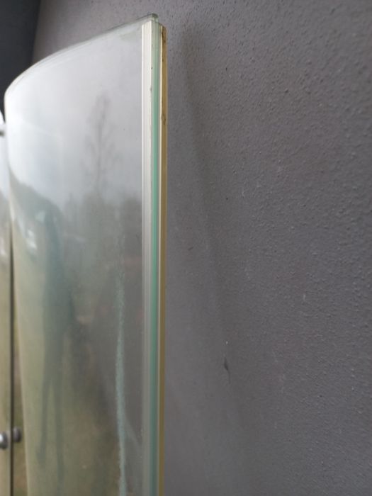 Двери для душевой кабины бокса.в отл.состоянии