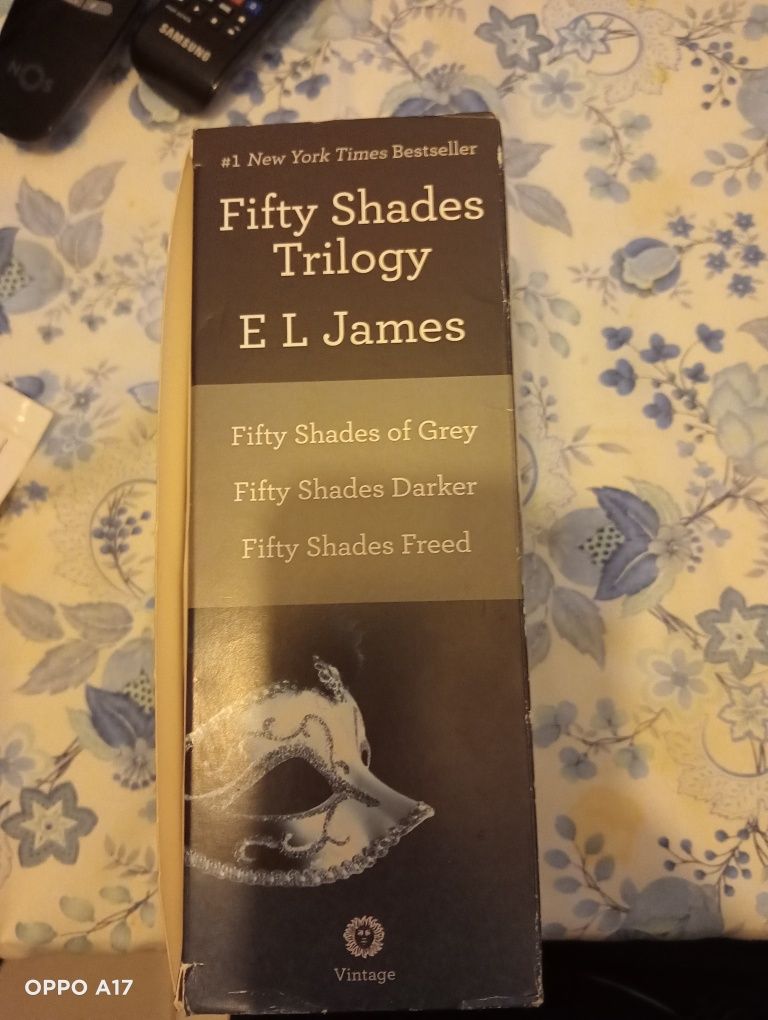 Trilogy "Fifth Shades"