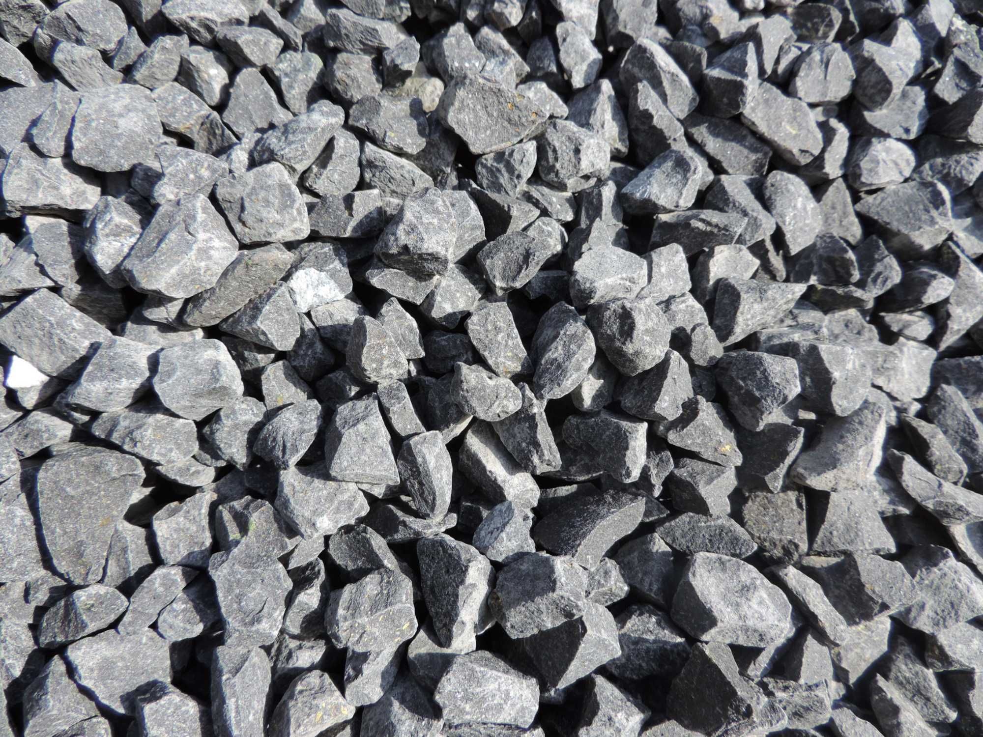 Bazaltowy Kamień Czarny 40-120 mm do Gabionu Grys Granitowy Marianna