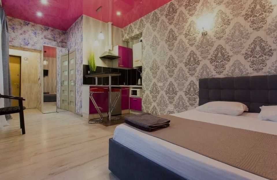 Продам 1 комнатную квартиру-студию,  Центр (403215)