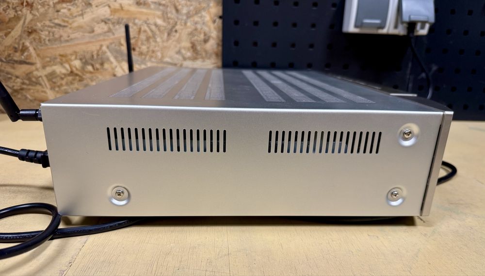 Marantz NR1510 – amplituner AV, świetny stan, 4K, Wi-Fi, Bluetooth