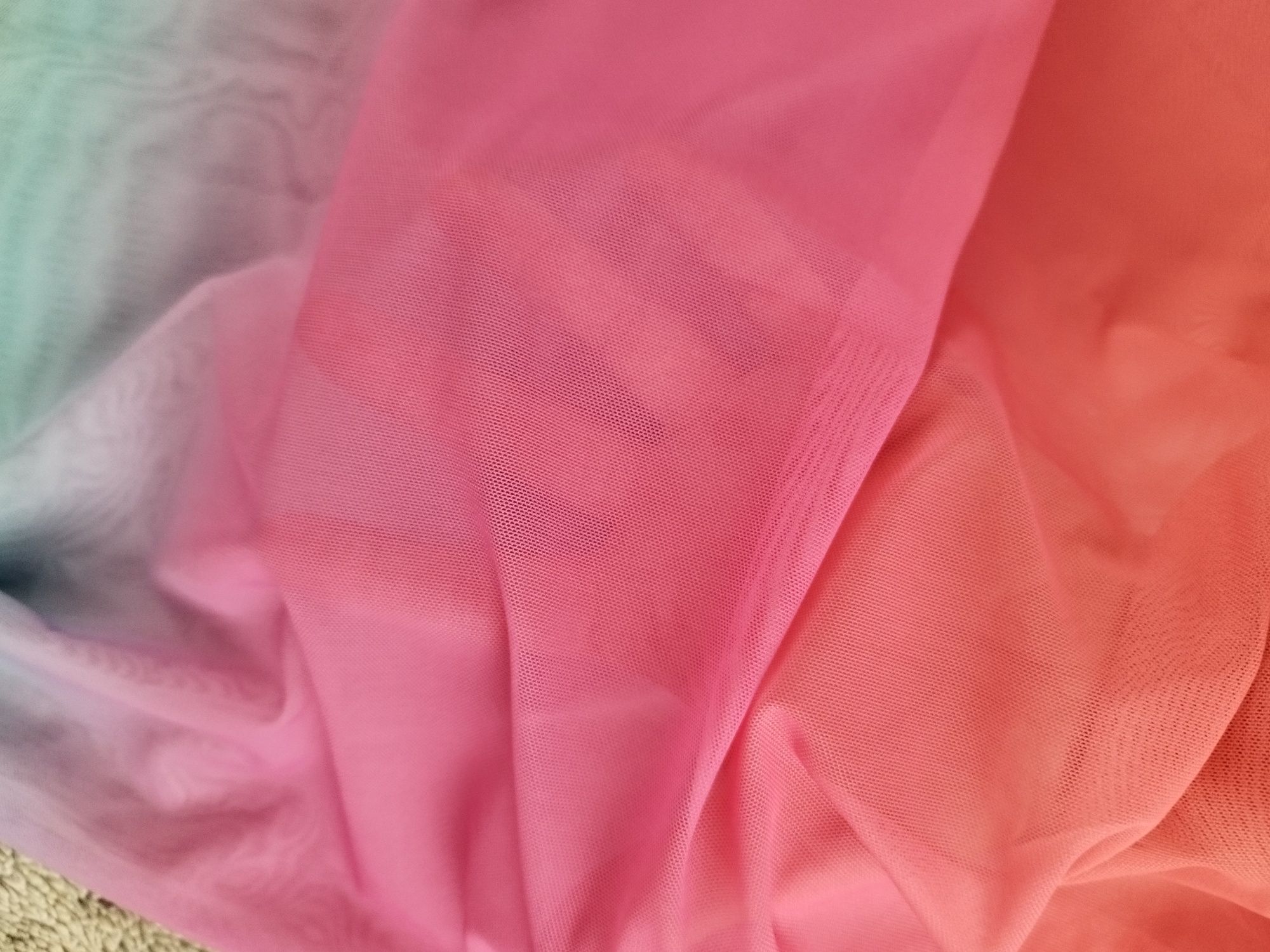 Tęczowa przezroczysta tunika Primark w rozmiarze 34/36