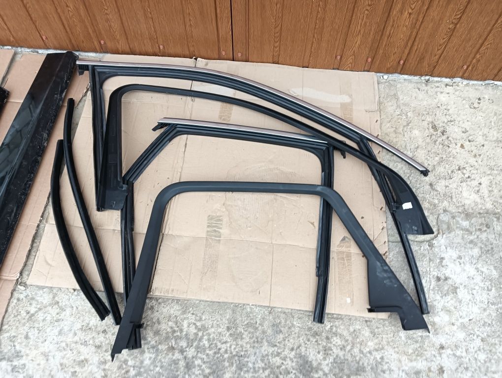 Sprzedam drzwi do Audi Q5 2018 rok