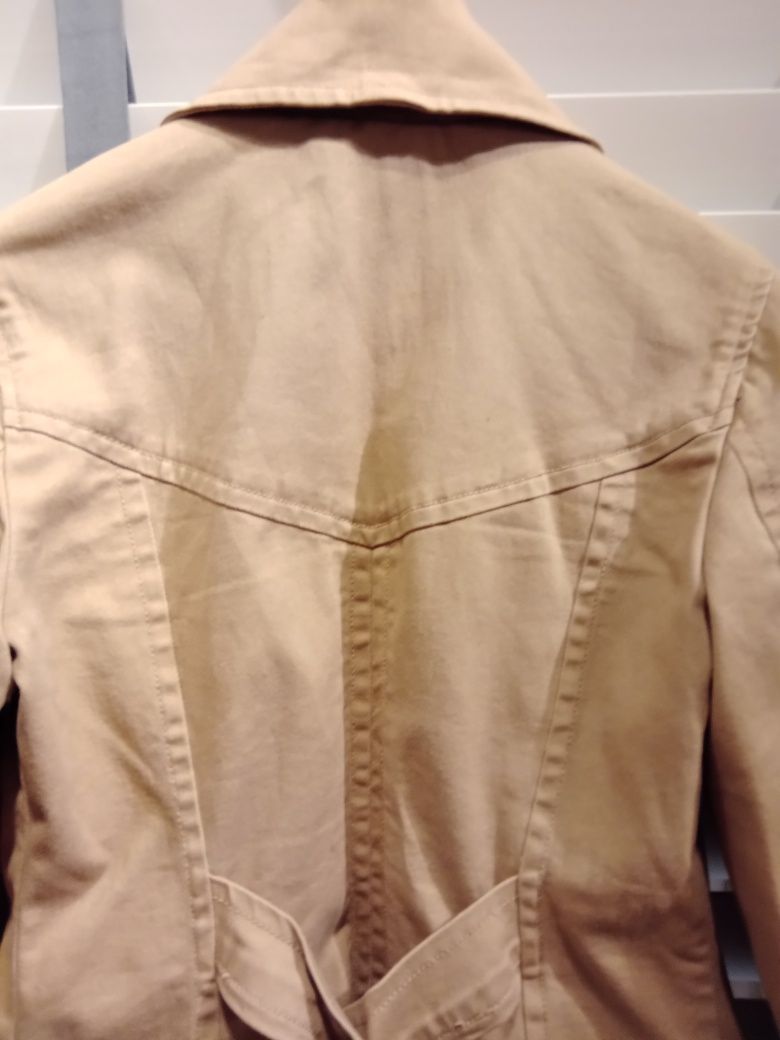 Śliczny płaszczyk marynarka bawełniana H&M 
Rozmiar 38
Szerokość pod p